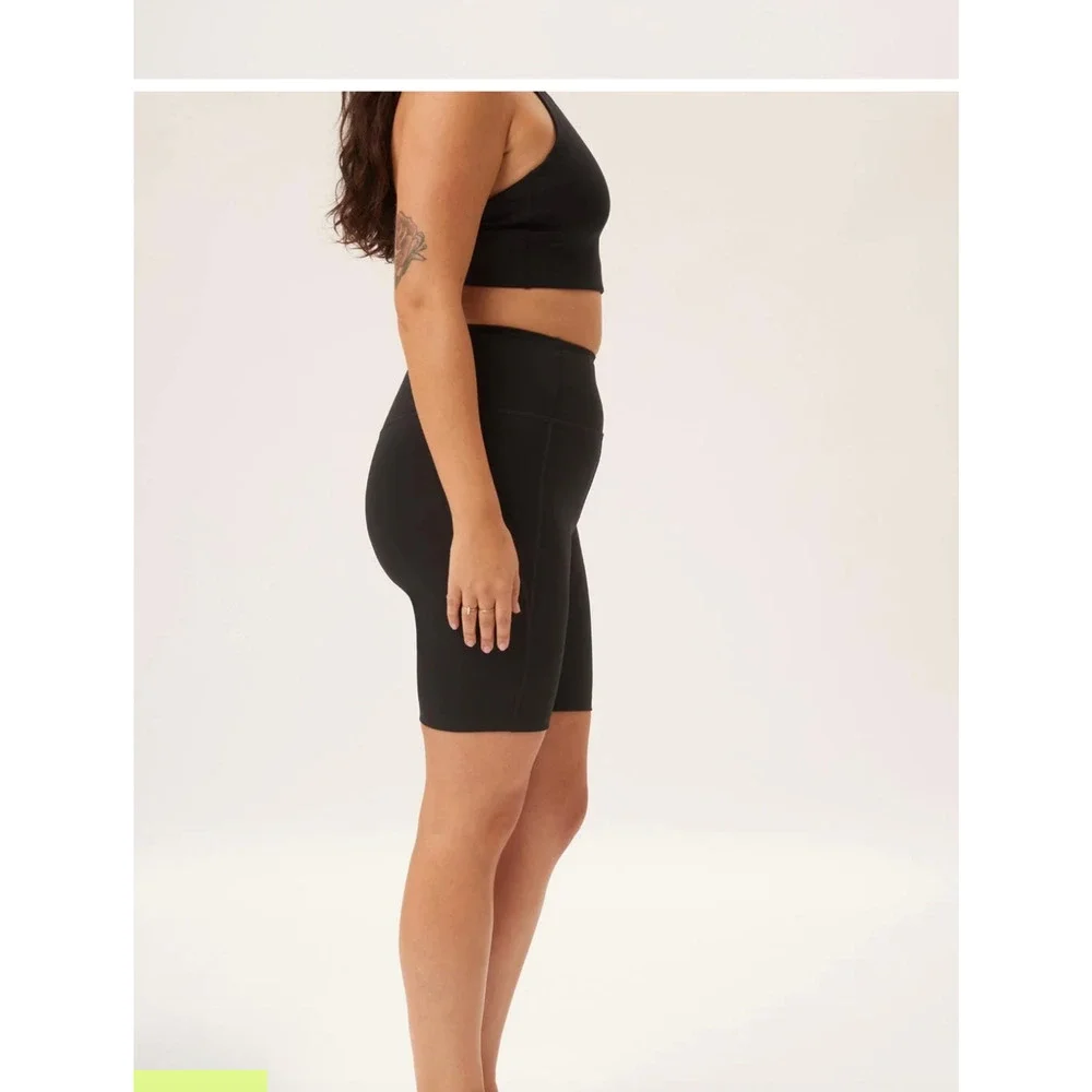 NWOT Girlfriend Collective Black‎ High-Rise Bike Short 8.5